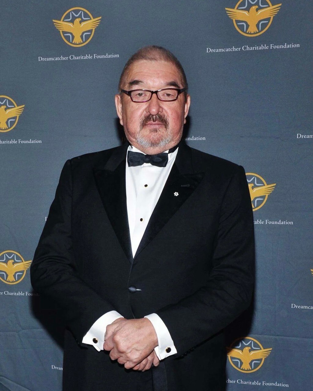 Falleció a los 73 años Graham Greene, el inolvidable Kicking Bird de «Bailando con&nbsp;lobos»