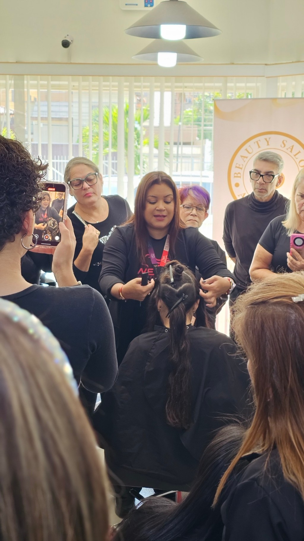 En Lechería 38 estilistas se certificaron con Wella Venezuela y Beauty Salón&nbsp;Academy