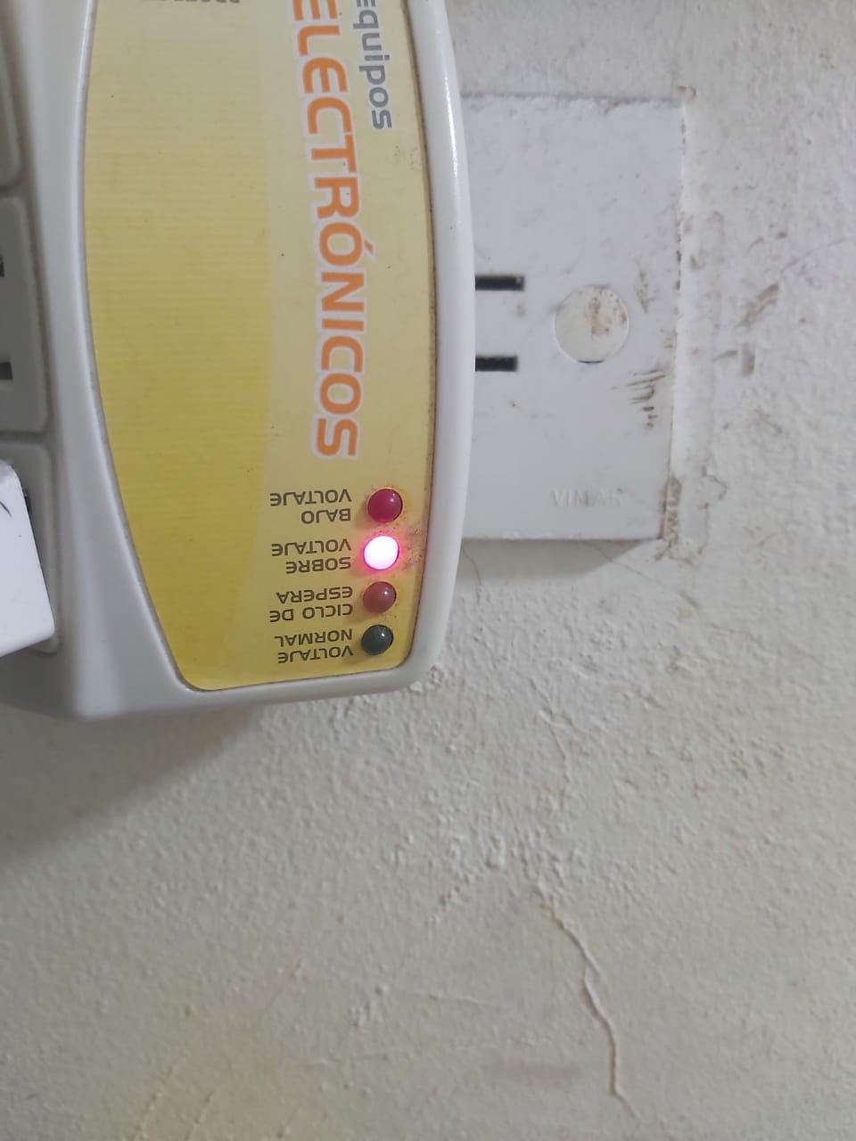 Reportan fluctuaciones eléctricas en zona norte de&nbsp;Anzoátegui