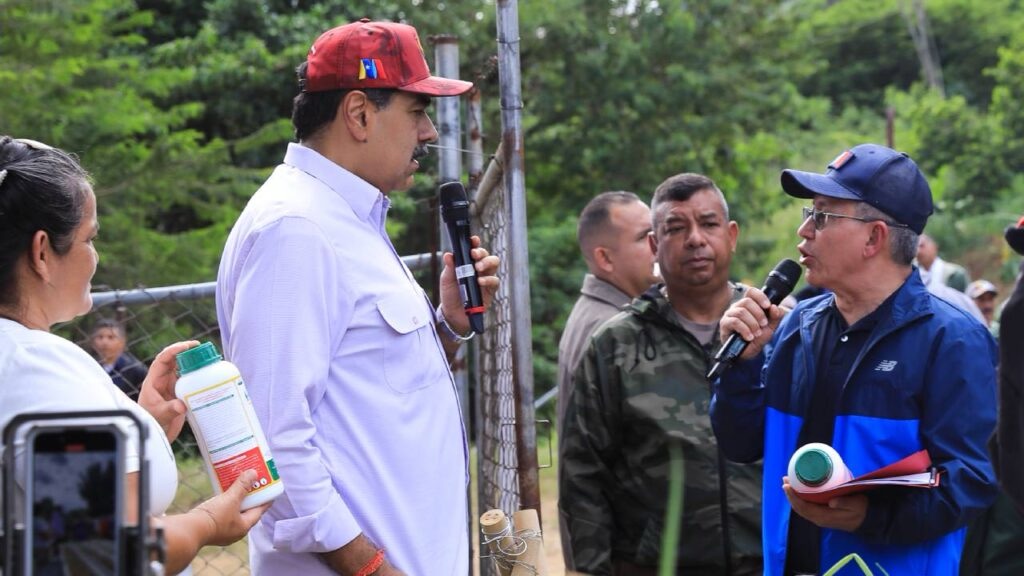 Maduro dice que han establecido más de 700 puntos de defensa de las&nbsp;costas