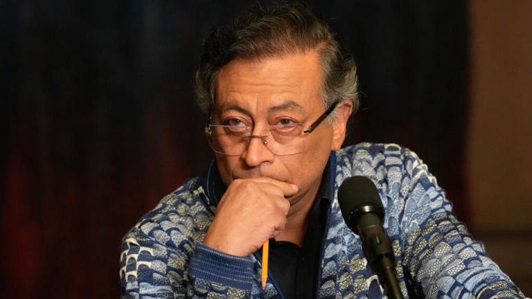 Petro apunta a que nueva lancha bombardeada era colombiana y acusa a Trump de abrir «guerra» en el&nbsp;Caribe