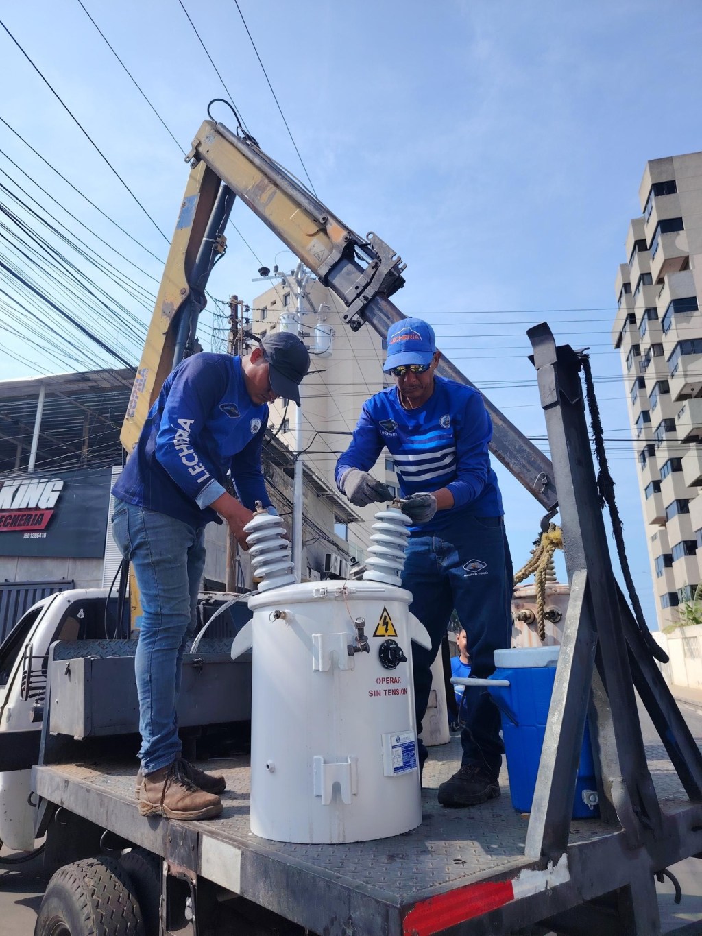 Alcaldía de Lechería adquirió transformadores para restaurar el servicio eléctrico en diversas zonas de la&nbsp;ciudad