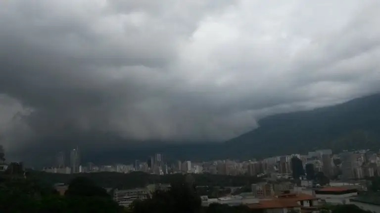 Inameh pronostica mañana parcialmente nublada pero alerta sobre fuertes lluvias en la&nbsp;tarde