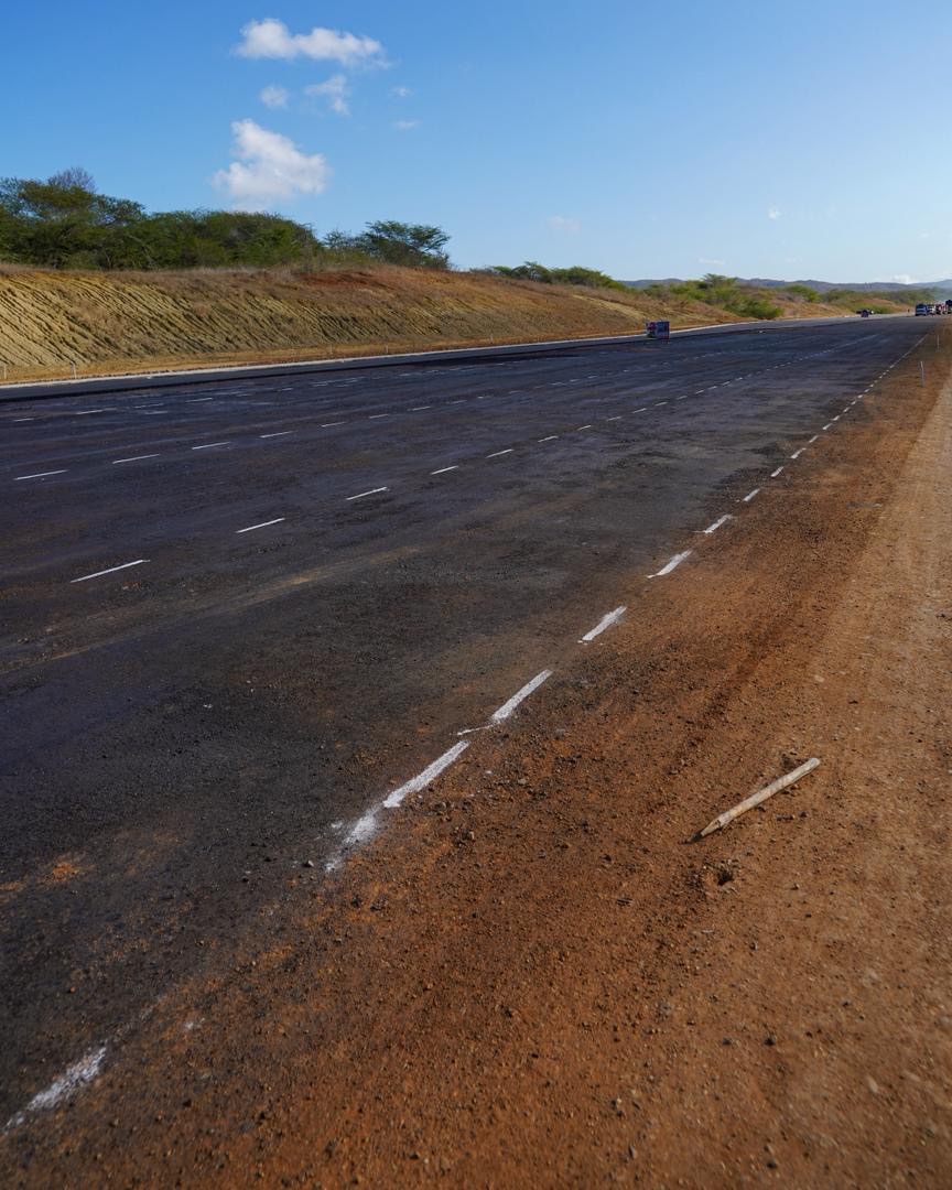Inspeccionaron trabajos de construcción de la Autopista Gran Mariscal de&nbsp;Ayacucho