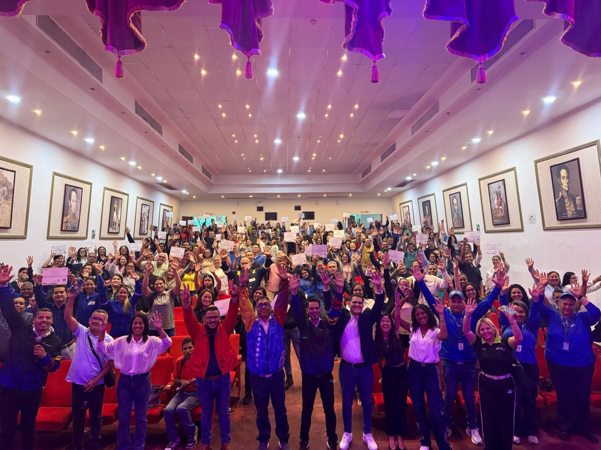 Anzoátegui impulsa el bienestar con el 1er Taller Masivo del Plan de Recreación&nbsp;Laboral