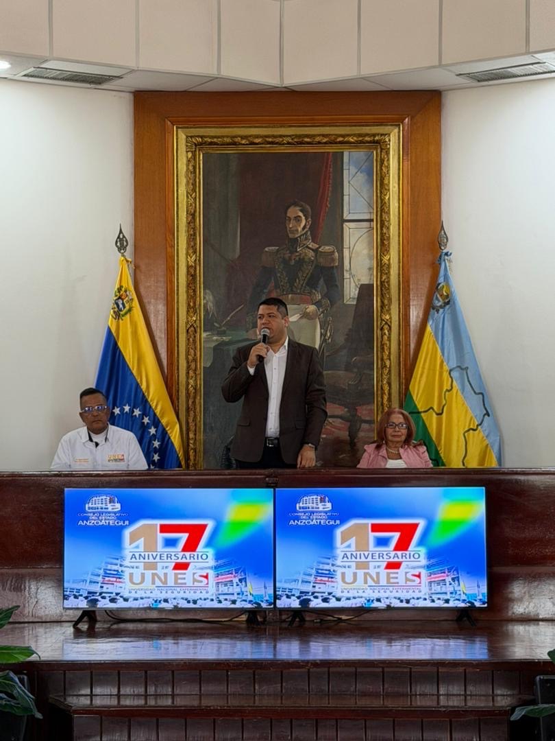 Cleanz realizó sesión extraordinaria por el 17° Aniversario de la UNES