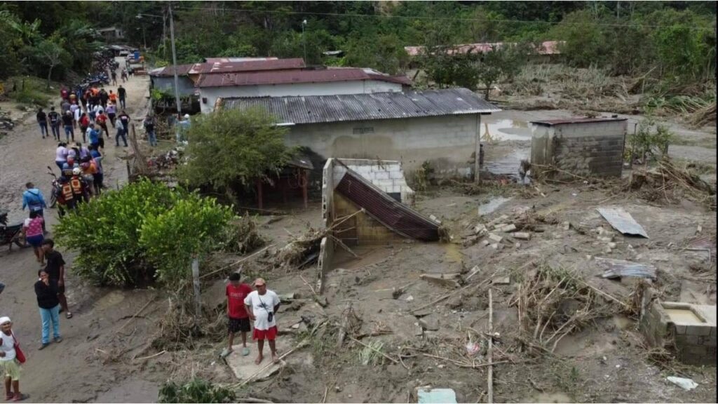 Desbordamiento de ríos en Mérida deja 12 viviendas&nbsp;afectadas