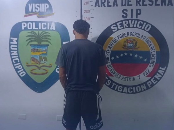 PoliGuanta capturó en flagrancia a sujeto tras robo a mano armada en la Avenida La&nbsp;Playa