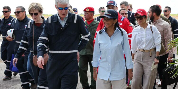 La presidenta Delcy Rodríguez y Chris Wright visitaron la empresa Petro Independencia de la Faja Petrolífera del&nbsp;Orinoco