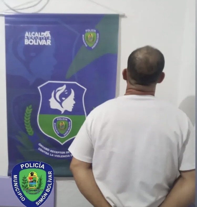 Detuvieron a sujeto por amenazar de muerte a su exesposa con un arma blanca en&nbsp;Barcelona&nbsp;