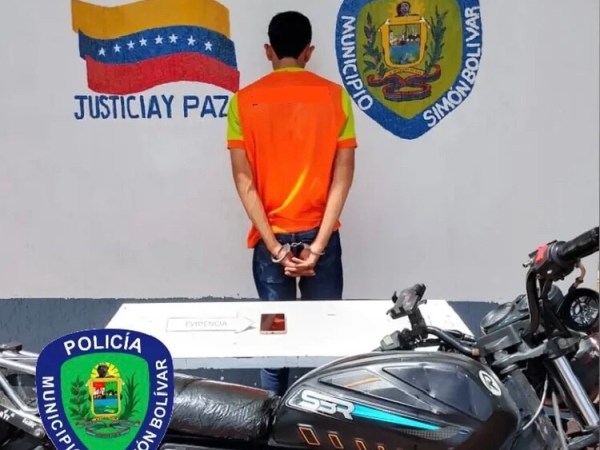 Detenido por divulgación de vídeos íntimos de una adolescente de 17&nbsp;años&nbsp;