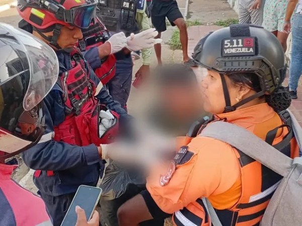 Bomberos auxiliaron a joven herido por arma blanca en&nbsp;Peñalver