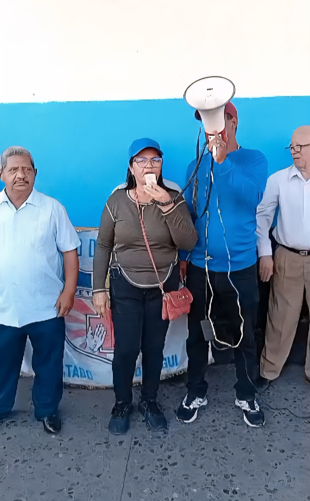 Protestaen Anzoátegu: «Es urgente que se haga el ajuste de sueldo, no podemos esperar hasta&nbsp;mayo»