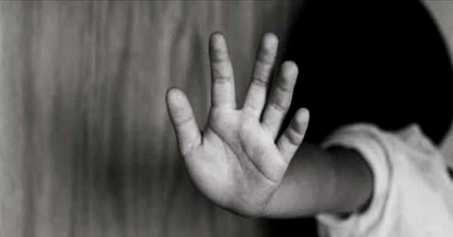 Mujer en Barcelona fue detenida por presunto maltrato&nbsp;infantil