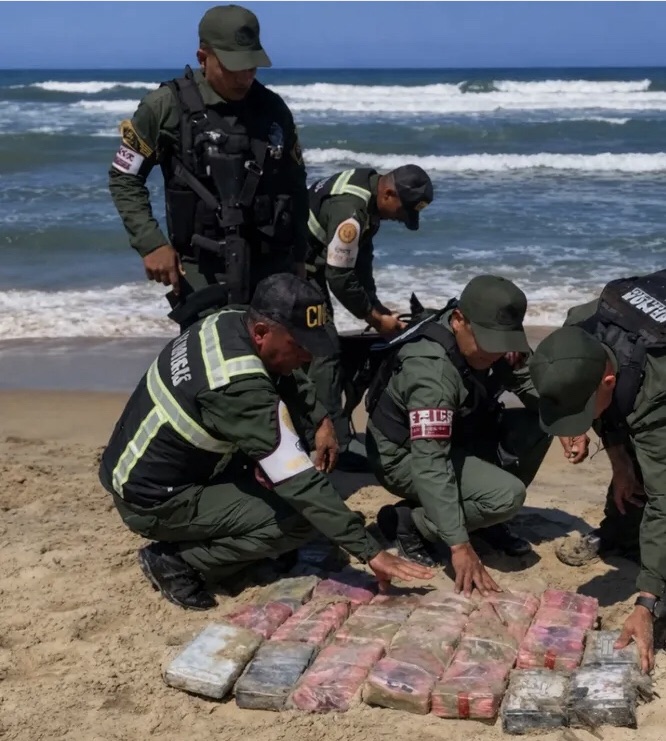 GNB incautó más de 27 kilos de presunta droga y combustible en costas de&nbsp;Carabobo