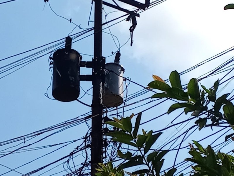 Tres días sin electricidad en calle El Silencio de Puerto La&nbsp;Cruz