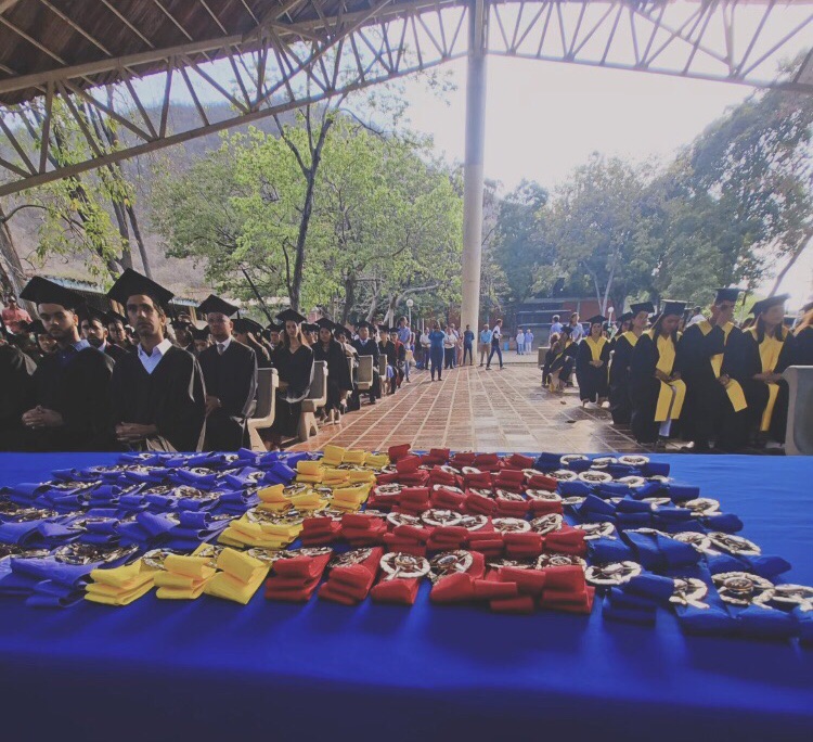 UDO entregó medallas a 205 nuevos profesionales de la promoción «General Juan Bautista Arismendi»