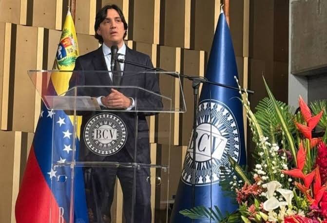 Designan a Luis Pérez como nuevo presidente del Banco Central de&nbsp;Venezuela