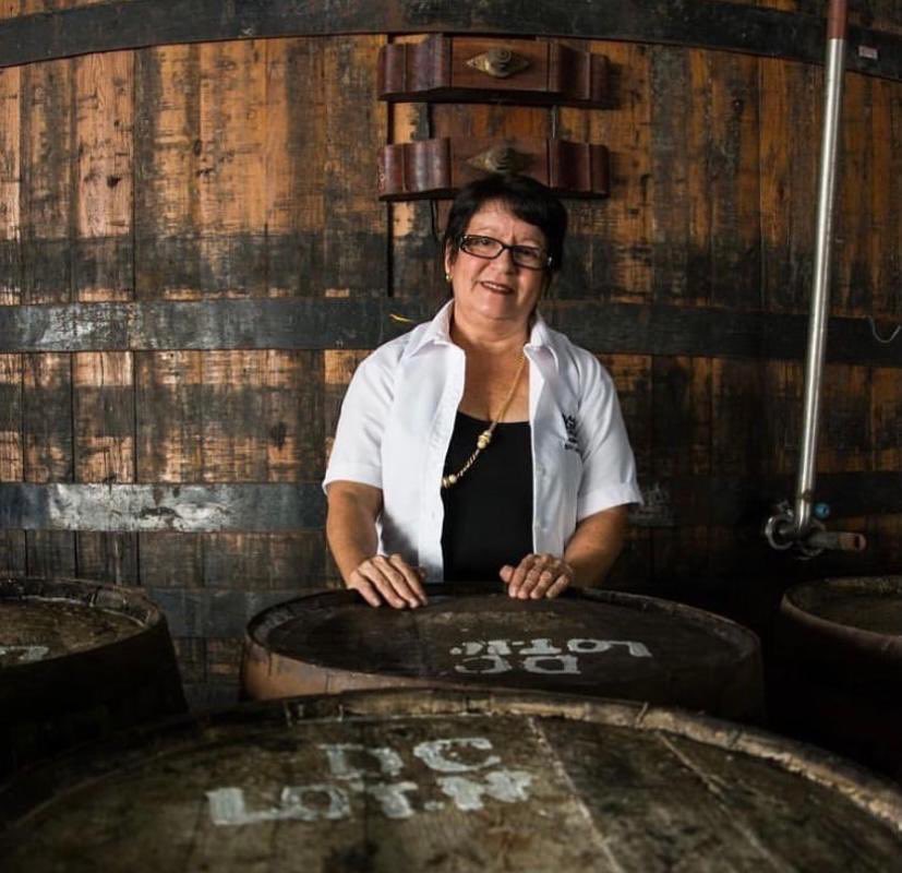 En honor a la primera maestra ronera de Venezuela, ron Carúpano lanza nuevo producto