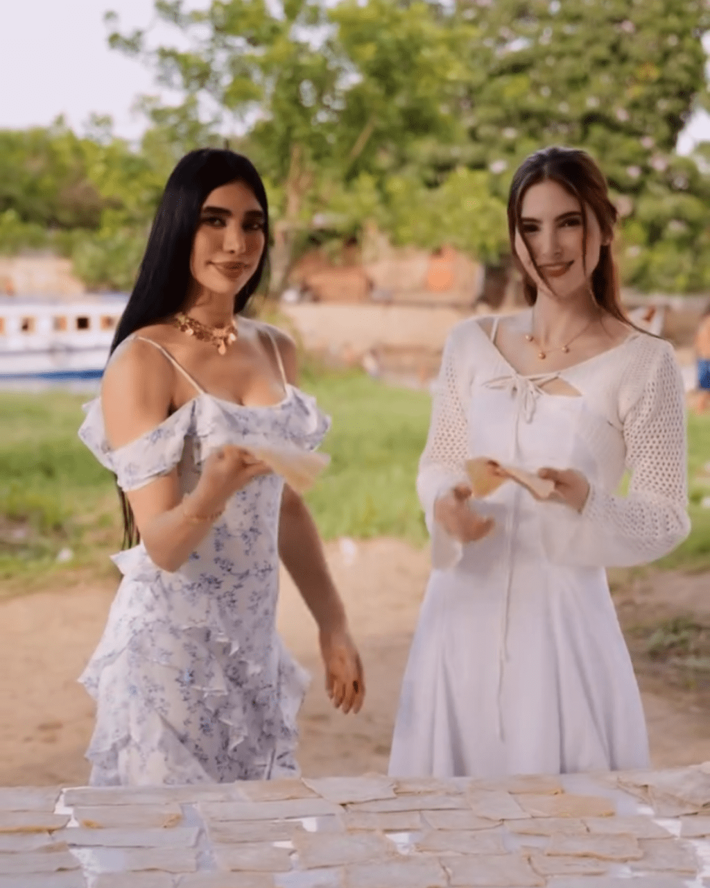 Surthy y Stehany Abasali juntas por una noble&nbsp;causa