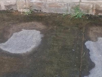 Repararán bote de agua en calle de Lechería tras&nbsp;denuncia
