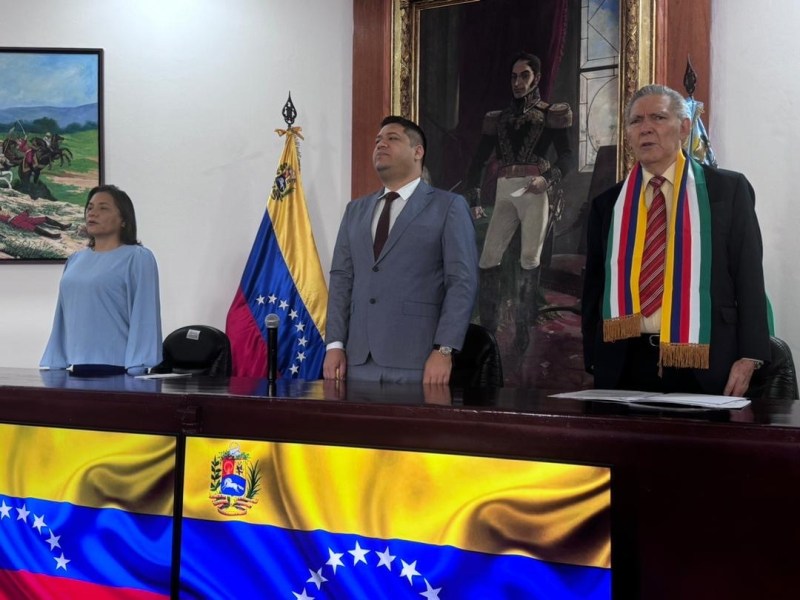 Cleanz conmemoró 183 años de la Sociedad&nbsp;Bolivariana