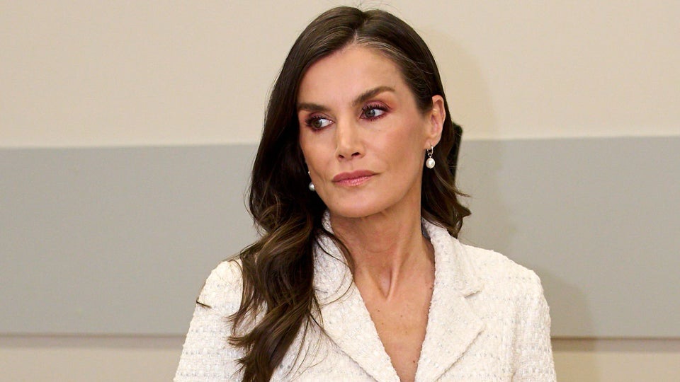 Reina de España lanza un contundente mensaje contra el tabaco y los vapeadores