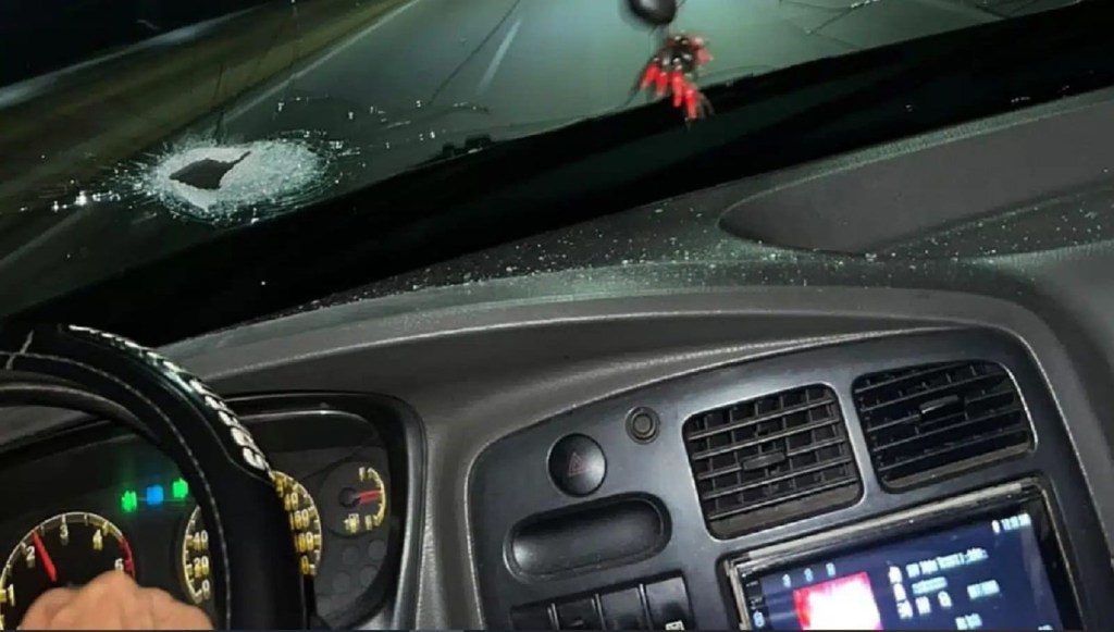 Capturados menores que lanzaban piedras en la Autopista Regional del Centro para&nbsp;robar