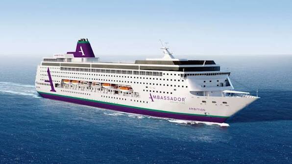Alerta en Burdeos: Confinaron crucero tras muerte de un pasajero y brote de gastroenteritis