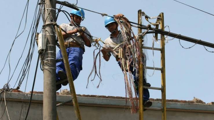 Presentarán proyecto de ley para abrir el sector eléctrico a la inversión&nbsp;privada