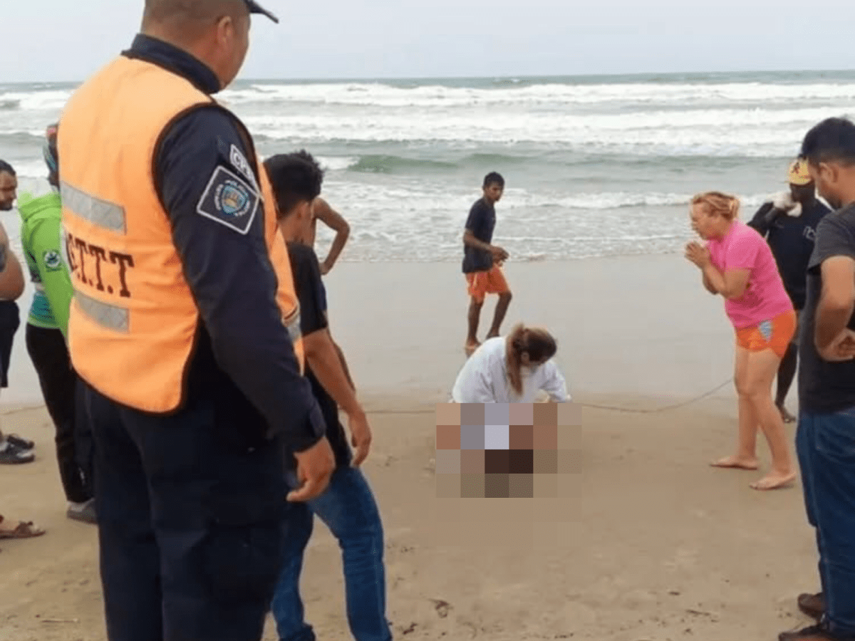 Adolescente de 13 años murió ahogada en playa de&nbsp;Falcón