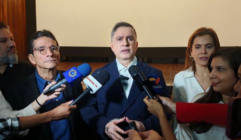 Tarek William Saab participó en foro de la Gran Misión Viva Venezuela en homenaje a Román Chalbaud