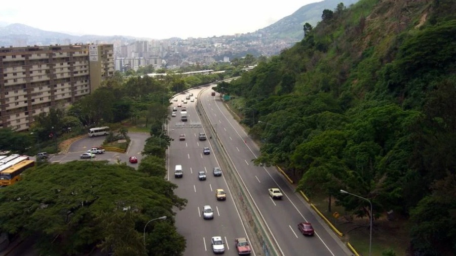 Anuncian cierre parcial en La Cota Mil por&nbsp;trabajos
