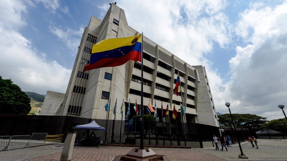 Presidenta del TSJ anuncia fase de «autorrevisión» para corregir fallas en el sistema judicial