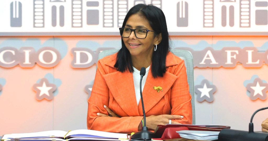 Delcy Rodríguez visitará la India para buscar alianzas petroleras