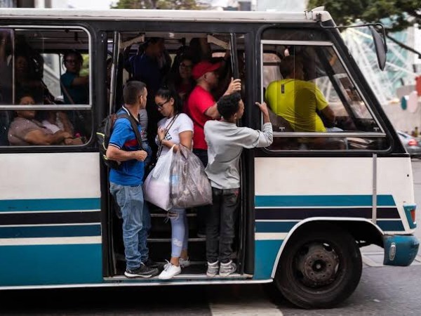 Reportan cobro excesivo de pasaje en la ruta intercomunal Barcelona – Puerto La&nbsp;Cruz