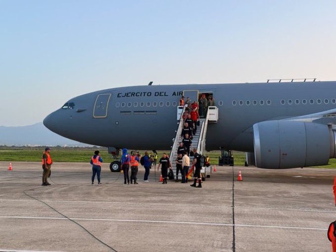 Continúan llegando rescatistas y ayuda humanitaria a&nbsp;Venezuela&nbsp;