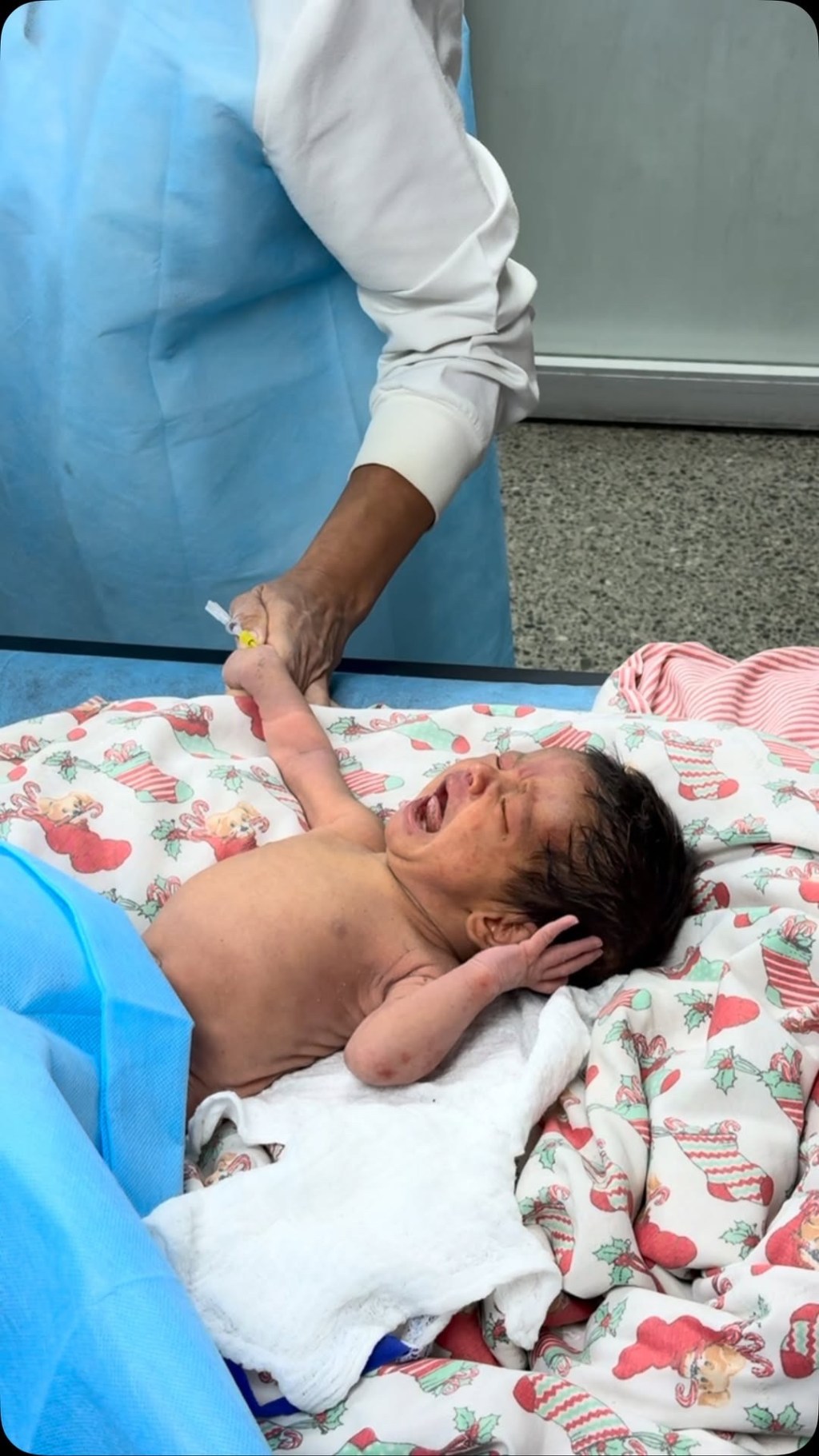 Un milagro: Rescataron ilesos a un bebé de 18 días y a su&nbsp;madre