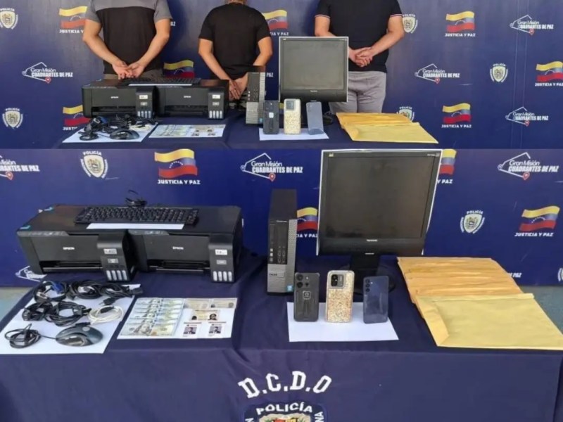 CPNB detiene a tres sujetos por estafa y usurpación de funciones en&nbsp;Barcelona