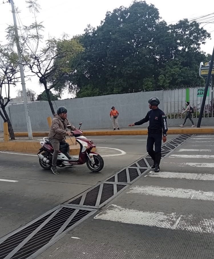 Reportan casi 700 retenciones de motos en Barcelona tras despliegue de seguridad&nbsp;vial