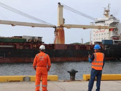 Puerto de Guanta recibió equipos especializados para la perforación&nbsp;petrolera