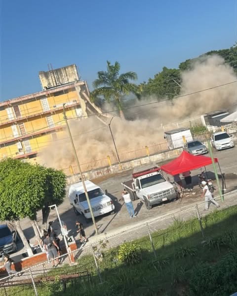 Colapsó parcialmente el bloque 9 de Oropeza Castillo en Guarenas tras daños por terremotos&nbsp;