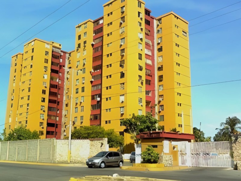 Habitantes de Residencias Paseo Colón denuncian cortes eléctricos de más de 10 horas&nbsp;diarias