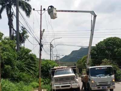 Corpoelec despliega 10 cuadrillas tras afectaciones por la onda tropical 38 en&nbsp;Anzoátegui