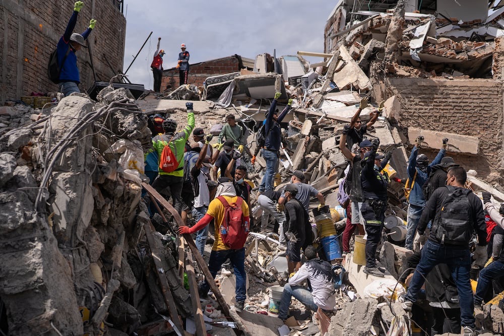 Aumenta a 289 los muertos y más de 185.000 damnificados en Colombia por&nbsp;terremoto