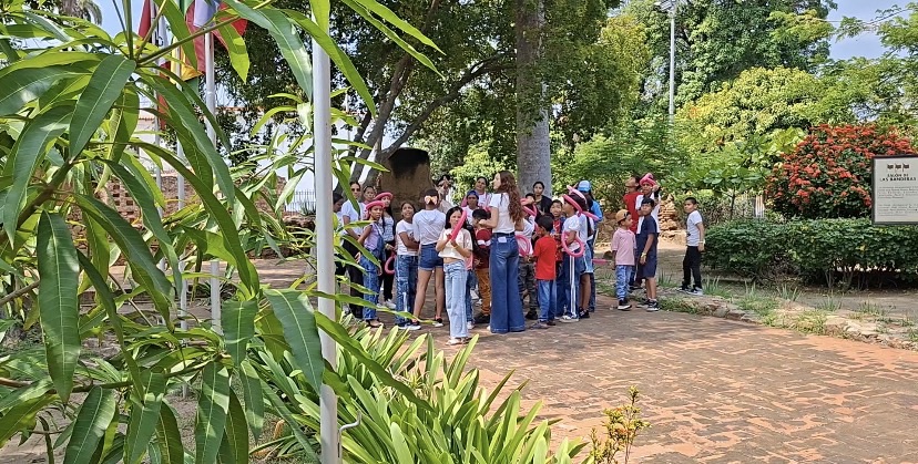 Niños y niñas  disfrutan de planes vacacionales orientados a la historia y tradición en&nbsp;Barcelona