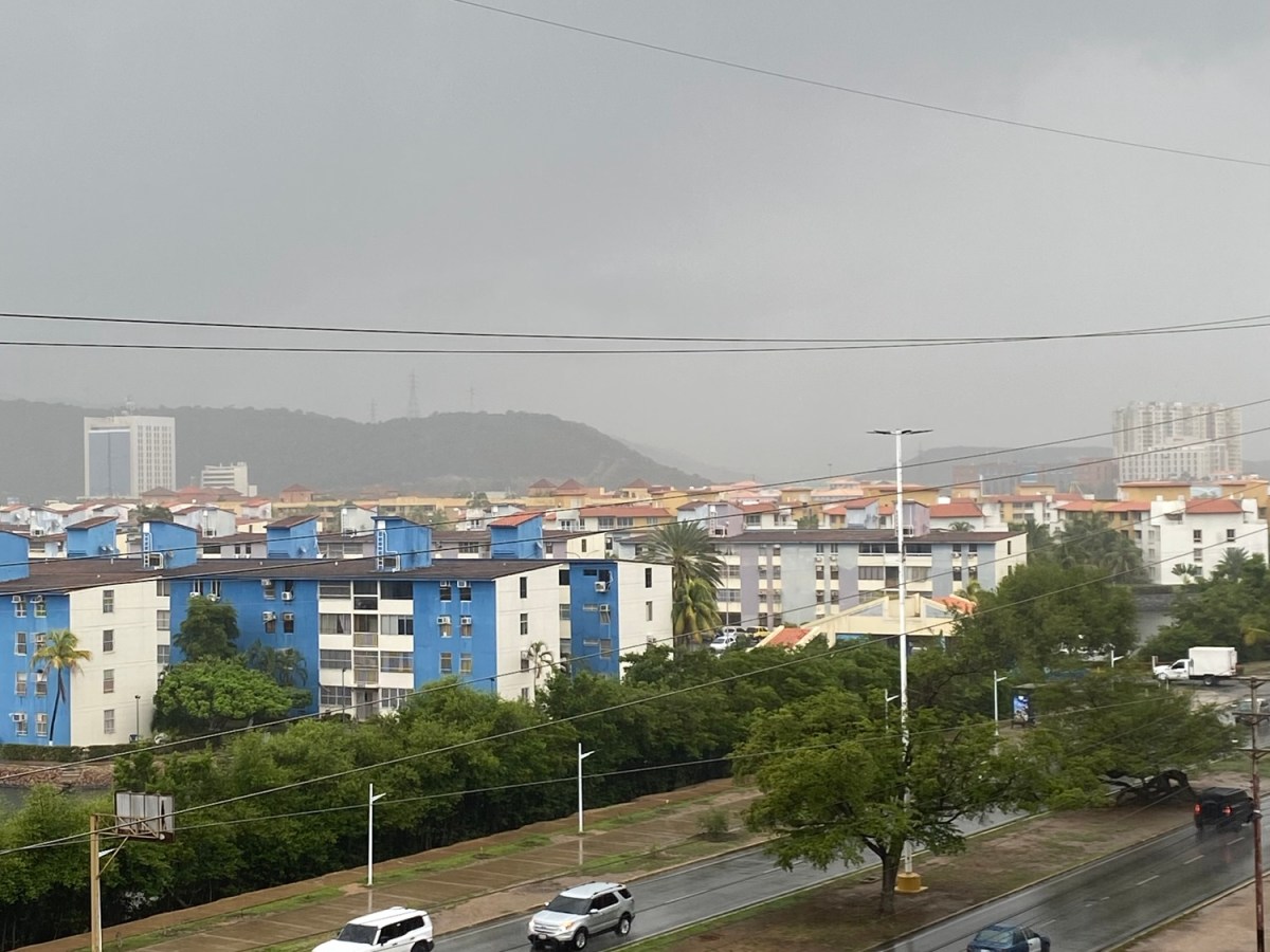 Fuerte lluvia se registró sobre la zona norte de Anzoátegui este&nbsp;viernes