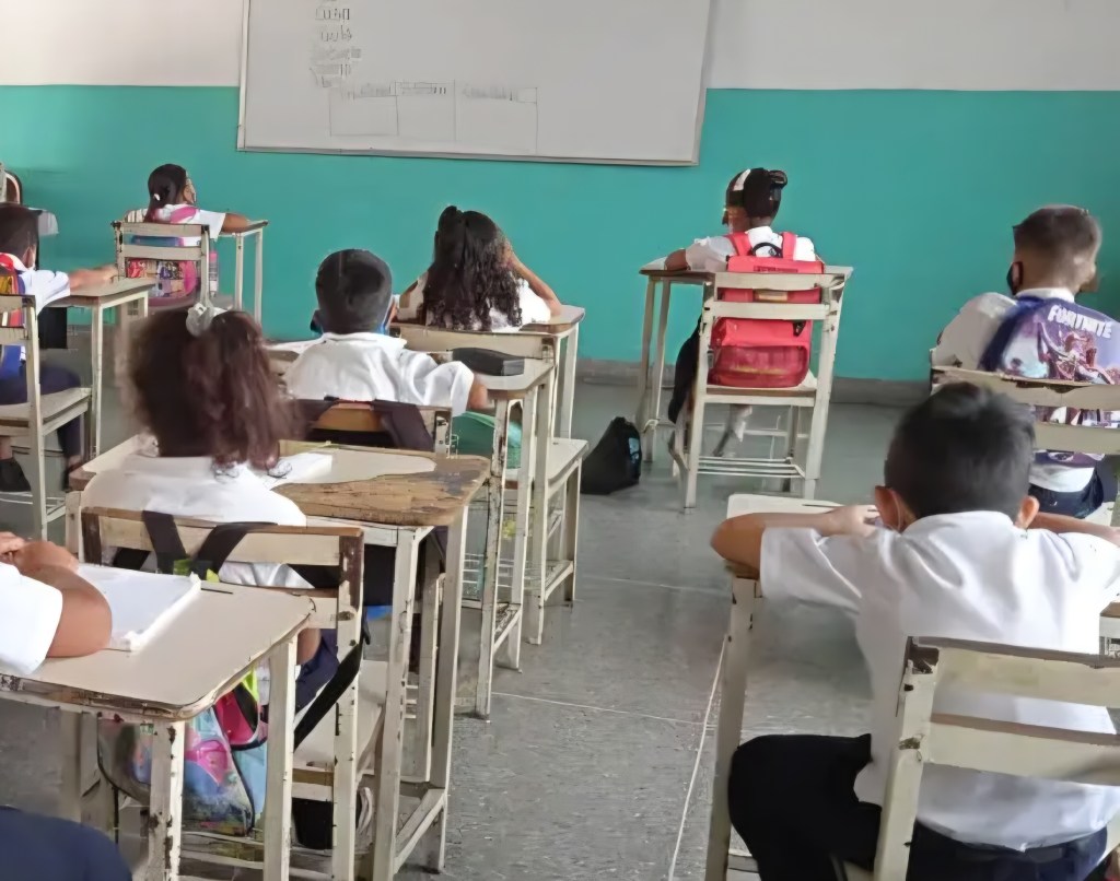 Año escolar 2026-2027 comenzará el 14 de septiembre, confirma Héctor&nbsp;Rodríguez