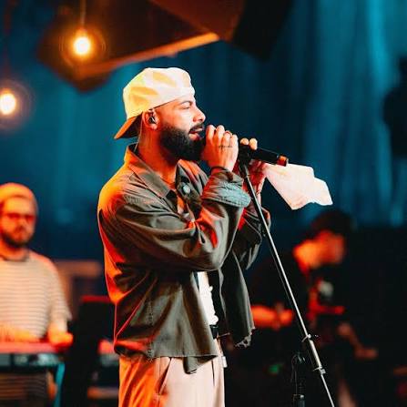 Jay Kalyl llega a Barcelona para inspirar a jóvenes y familia con un concierto de fe