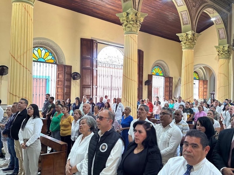 En Barcelona oficiaron misa por el 85 aniversario Acción&nbsp;Democrática